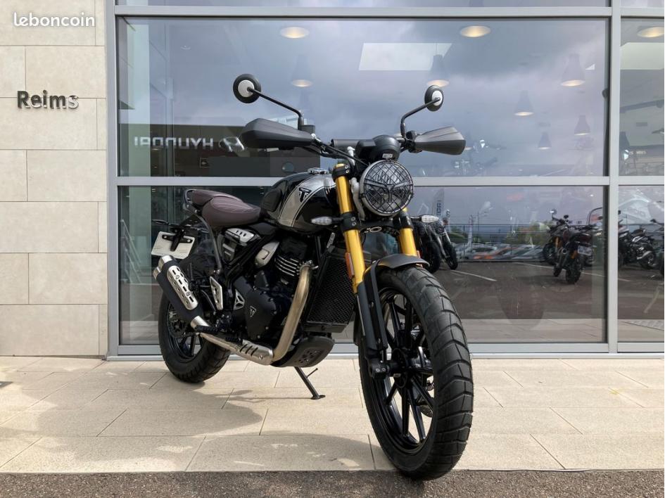 TRIUMPH Scrambler 400 X