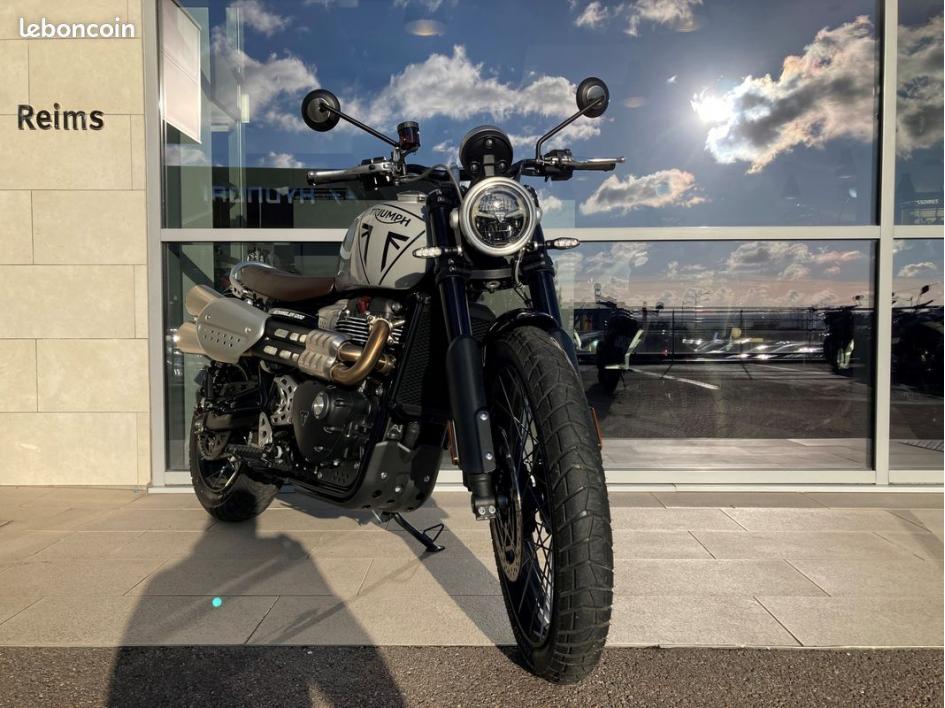 TRIUMPH SCRAMBLER 1200 X
